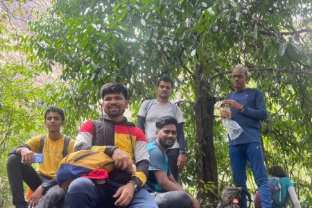 एक अनपेक्षित परिक्रमा: