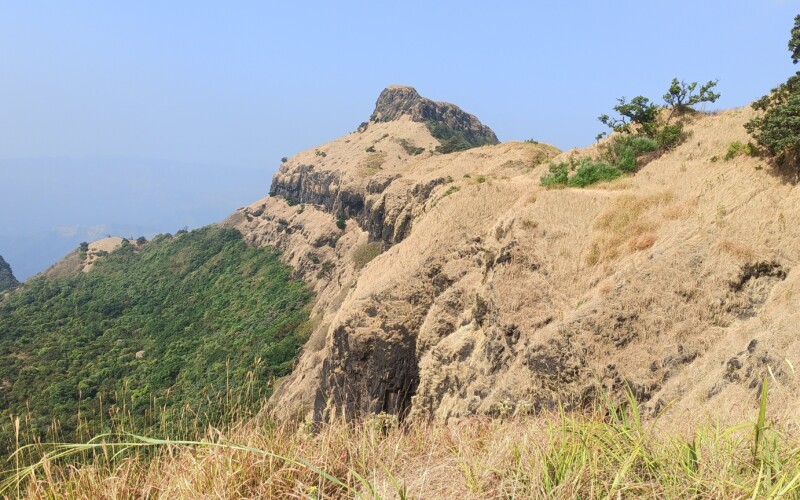 Madhumakrand gad trek